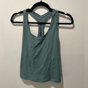 Green lululemon tank